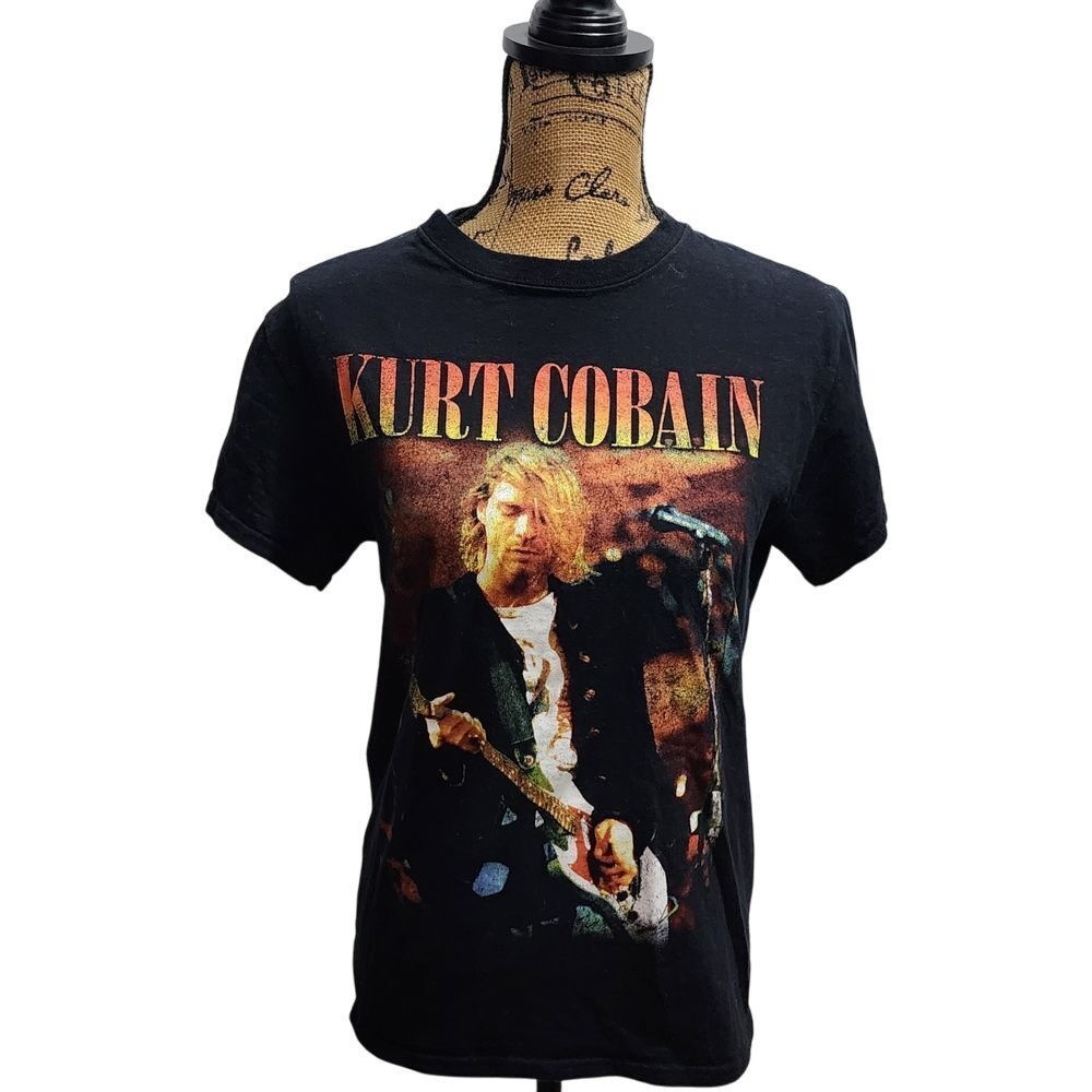 Vintage Kurt Cobain Grunge Rock‎ Band Graphic T-Shirt Concert  Print Size S